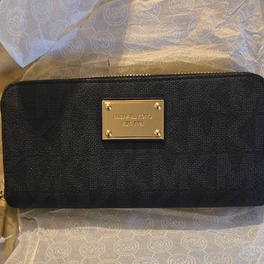 Michael Kors Black Zip-Around Wallet